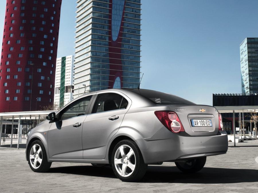  Chevrolet Aveo Sedan 2011 года  (фото 11 из 58)